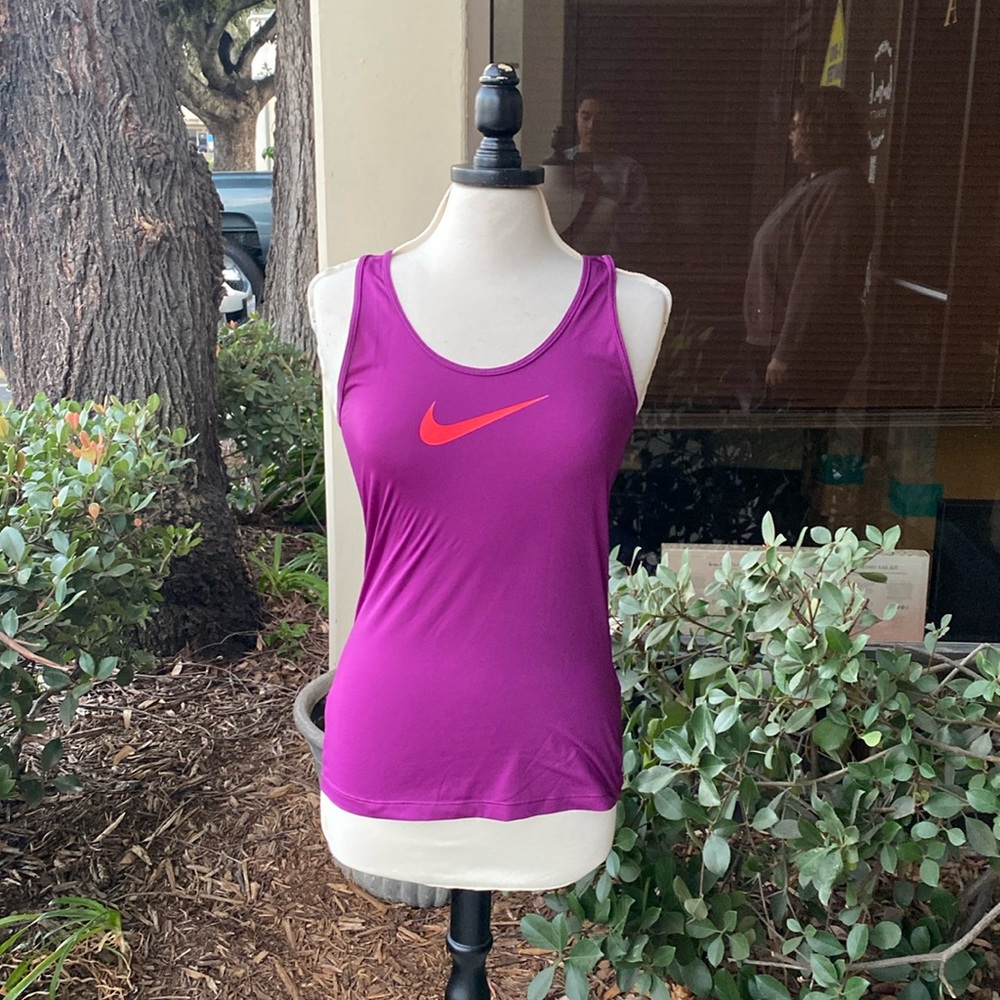 Nike- woman’s, tank top, size M in purple